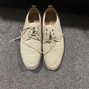 Men’s casual dress shoe - size 10